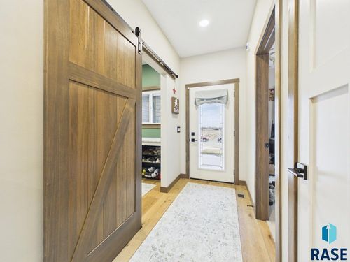 815 Yuzina Ave Avenue, Harrisburg, SD, 57032 | Card Image