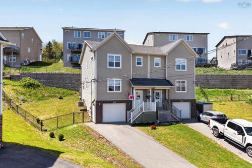 22 Uprange Crt, Middle Sackville, NS, B4E0K8 | Card Image