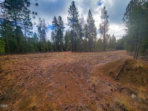 15922 Twin Dr, La Pine, OR, 97739-9056 | Card Image