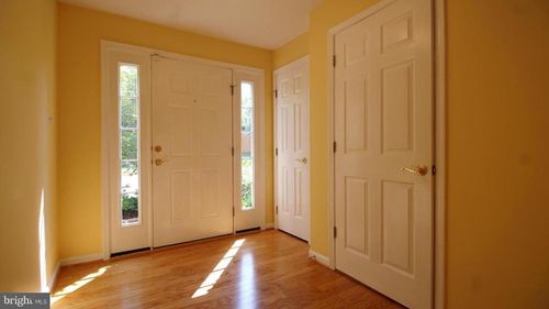 20433 Doncaster Ter, STERLING, VA, 20165-4330 | Card Image