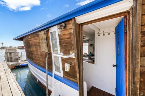 12 S 40 Dock None, Sausalito, CA, 94965 | Card Image