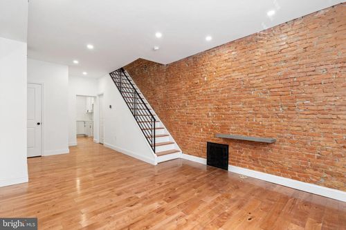 531 Hoffman St, PHILADELPHIA, PA, 19148-2522 | Card Image