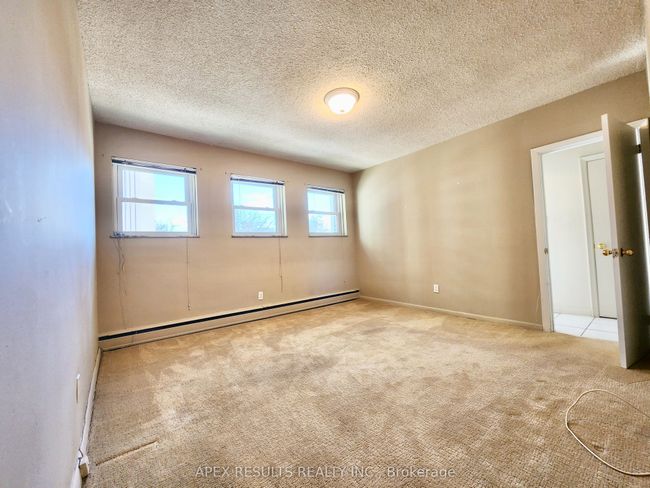 204 - 38 Charlton Ave W, Condo with 2 bedrooms, 2 bathrooms and null parking in Hamilton ON | Image 18