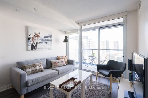 3005-70 Queens Wharf Road, Toronto, ON, M5V0J2 | Card Image