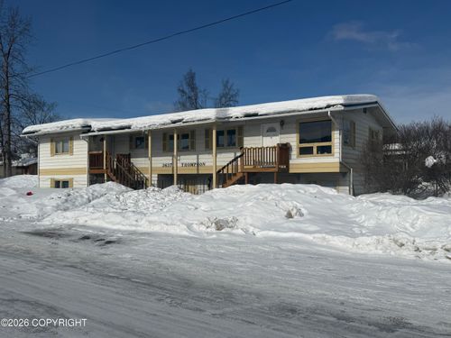 3637 Thompson Ave, Anchorage, AK, 99508-1176 | Card Image
