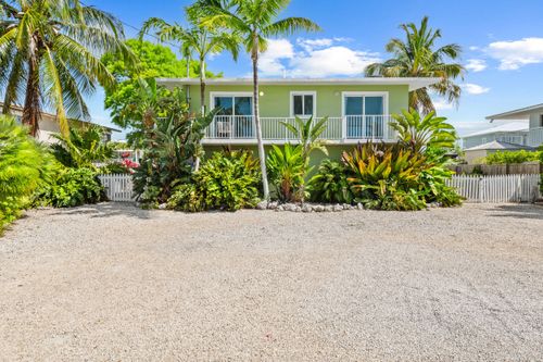 189 Ocean Dr, Tavernier, FL, 33070-2339 | Card Image