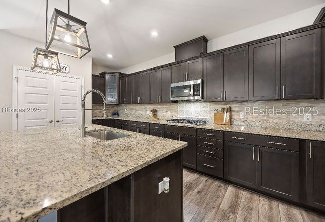 21 Mainland Lakes Dr, House other with 4 bedrooms, 3 bathrooms and null parking in Bluffton SC | Image 6