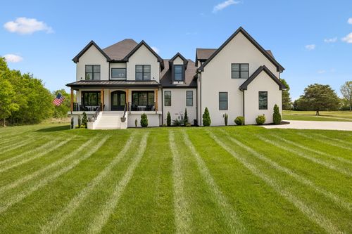 4223 Ironwood Dr, Greenbrier, TN, 37073-4148 | Card Image