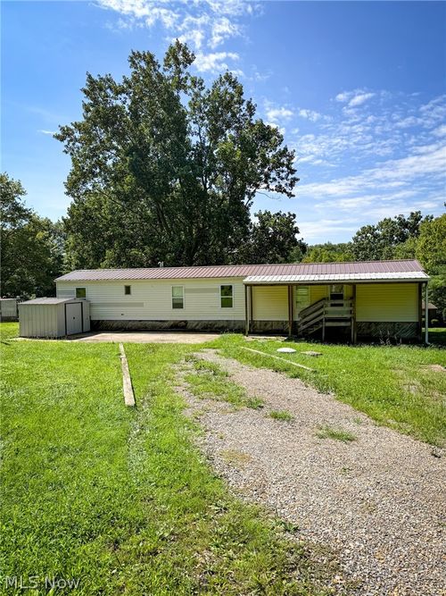 45688 County Road 58, Coshocton, OH, 43812-9596 | Card Image