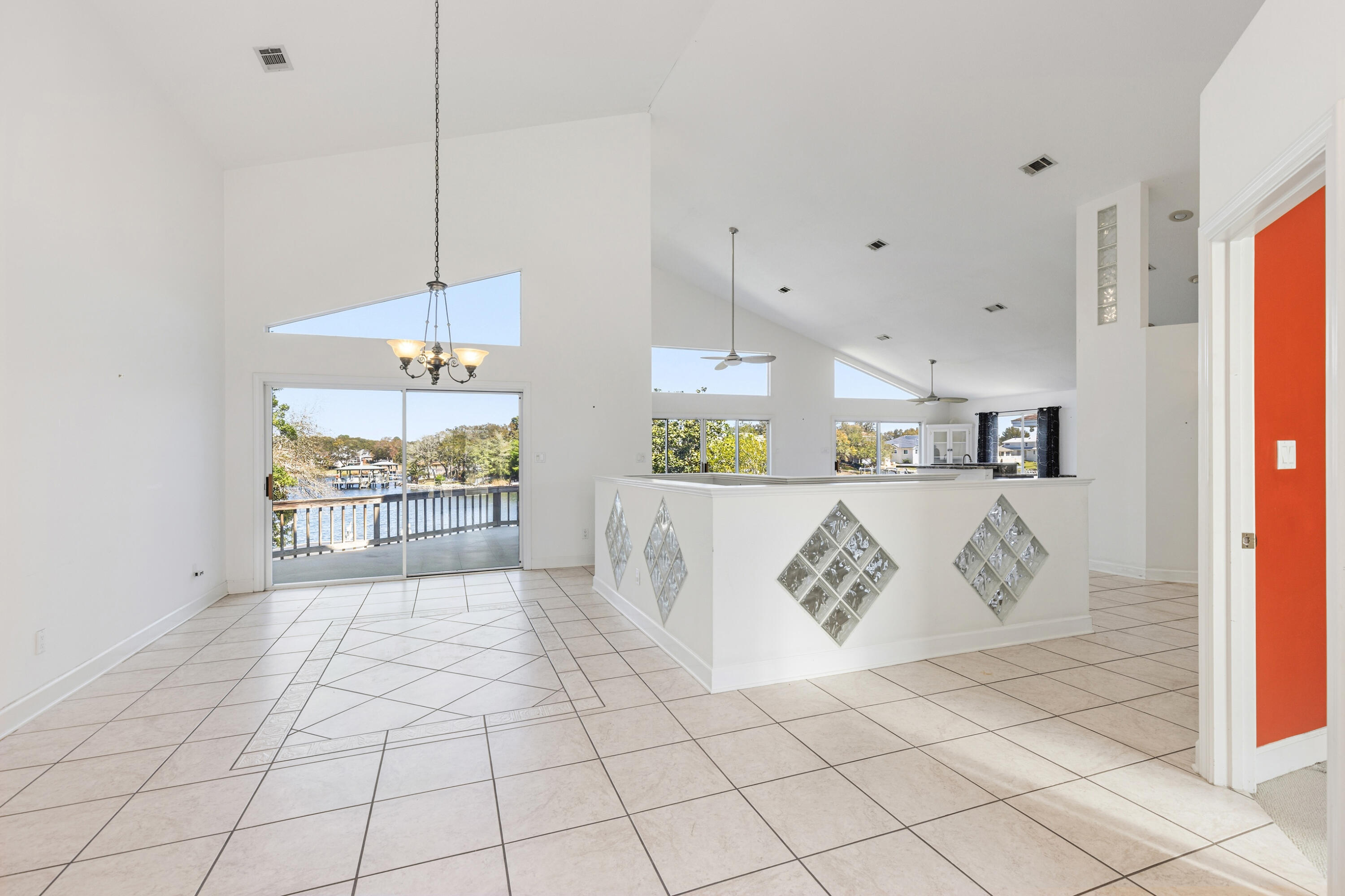 Residential in Shalimar 5