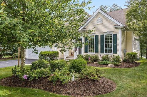17 Maplewood, Plymouth, MA, 02360-3282 | Card Image