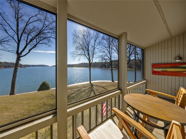 UNIT-10 - 80 Toxaway Shrs, Condo with 2 bedrooms, 3 bathrooms and null parking in Lake Toxaway NC | Image 12