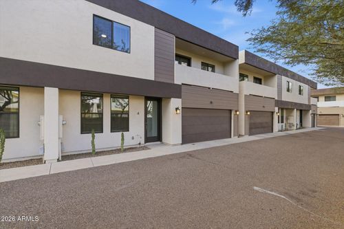 4-3010 N 37th St, Phoenix, AZ, 85018-7073 | Card Image