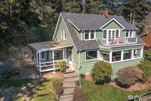 445 Orcas Rd, Eastsound, WA, 98245 | Card Image