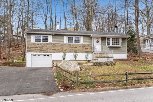 66 Sutton Trl, Hopatcong, NJ, 07843-1737 | Card Image