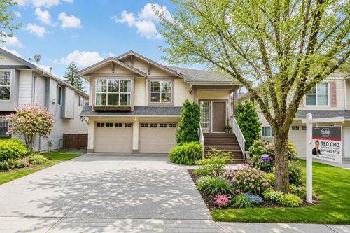 11469 207 St, Maple Ridge, BC, V2X1W9 | Card Image