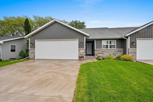 1302 Daytona Lane, LITTLE CHUTE, WI, 54140 | Card Image