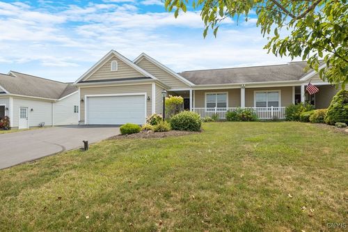3780 Neptune Ln, Syracuse, NY, 13209-9500 | Card Image