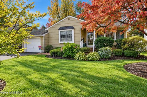 27 Alexander Avenue, Freehold, NJ, 07728 | Card Image