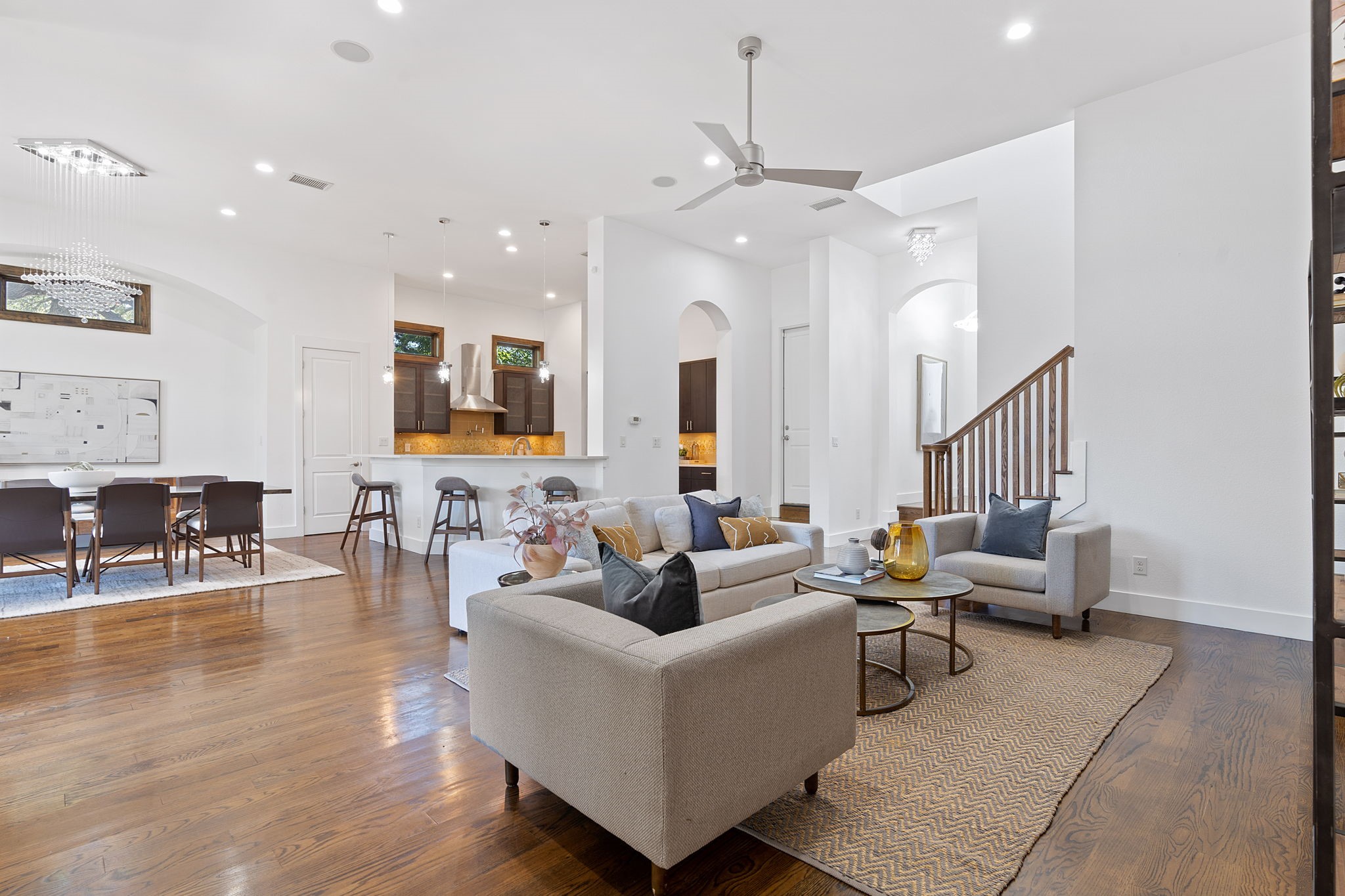 Christopher St, Austin, TX 78704