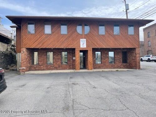 l8-529 531 Cedar Avenue, Scranton, PA, 18505 | Card Image