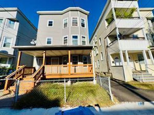 3-898 Hancock Ave, Bridgeport, CT, 06605-1930 | Card Image