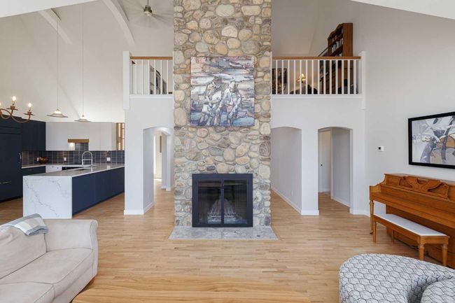 127 Stratton Pk Sw, House other with 4 bedrooms, 3 bathrooms and 4 parking in Calgary AB | Image 16
