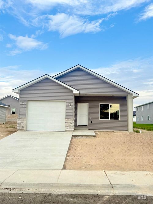 1013 S Fillmore St, Jerome, ID, 83338 | Card Image