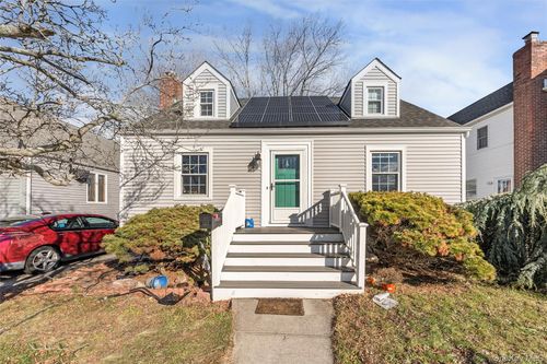 222 Lido Pkwy, Lindenhurst, NY, 11757-6021 | Card Image