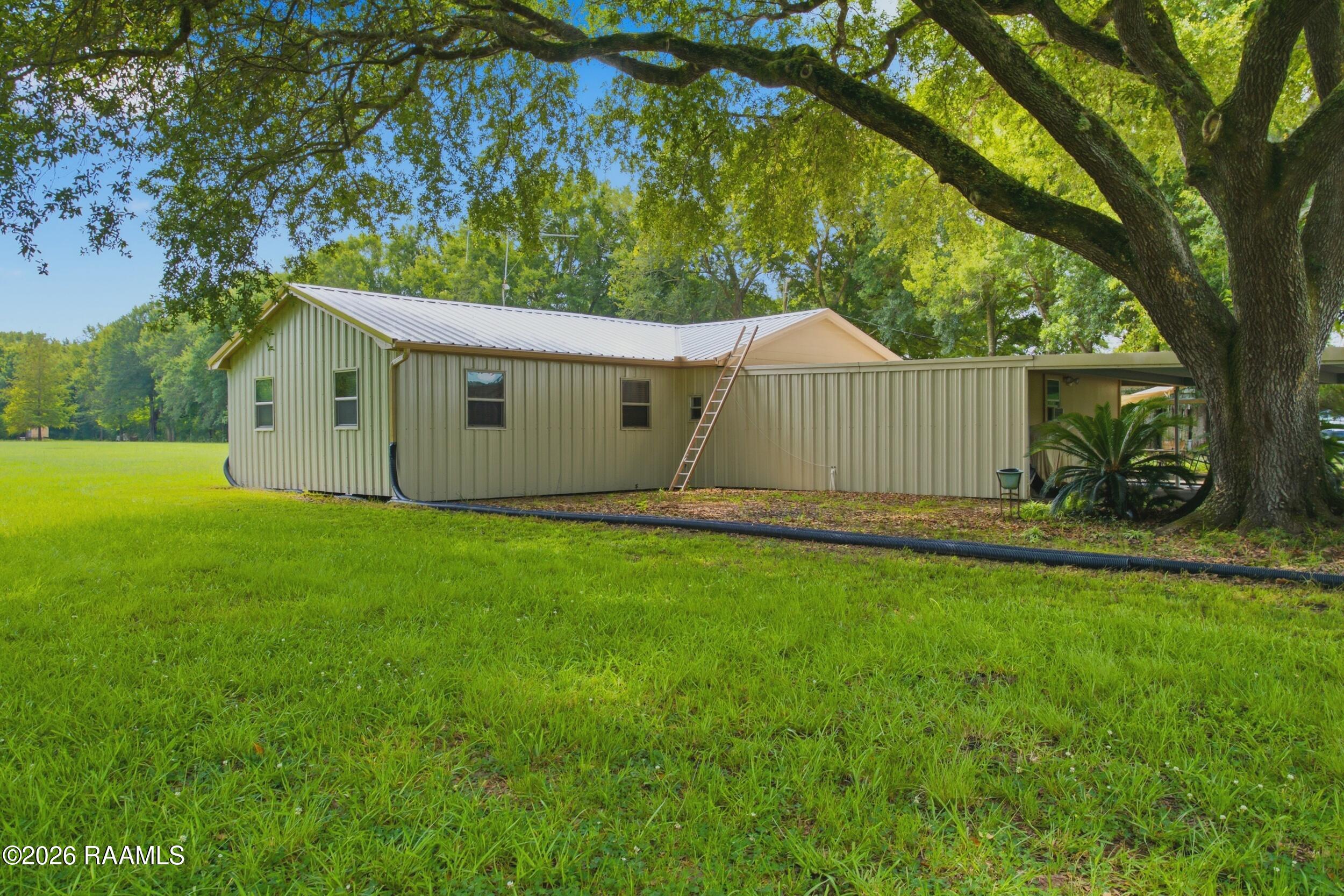 Residential in Duson 2
