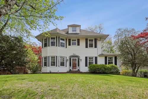 12 Linwood Ter, Caldwell, NJ, 07006-5318 | Card Image