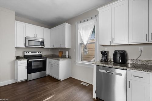 1914 North St, Portsmouth, VA, 23704-1628 | Card Image