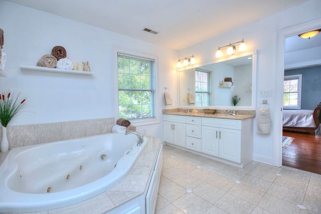15 Twitchgrass Rd, House other with 4 bedrooms, 3 bathrooms and null parking in Trumbull CT | Image 22