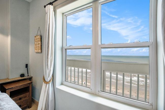 UNIT-904 - 9420 Seawall Blvd, Condo with 3 bedrooms, 2 bathrooms and 2 parking in Galveston TX | Image 10