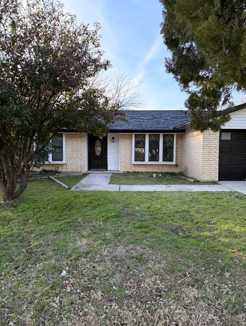 1911 Hill St, Killeen, TX, 76543-3345 | Card Image