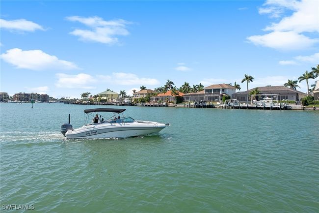 761 Rockport Ct, House other with 6 bedrooms, 5 bathrooms and null parking in MARCO ISLAND FL | Image 50