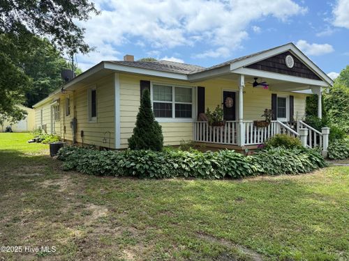 9439 Clayton Blvd, Clayton, NC, 27520-9295 | Card Image