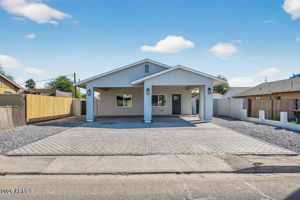 Residential Lease in Avondale 2