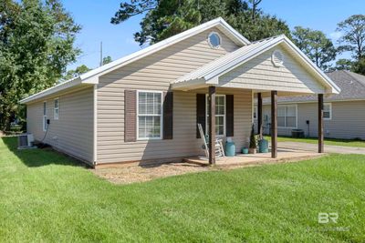 408 E 21st Avenue, House other with 3 bedrooms, 2 bathrooms and null parking in Gulf Shores AL | Image 2