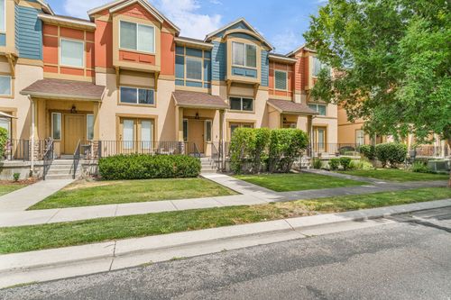 816 N Shepard Creek Pkwy, Farmington, UT, 84025-2715 | Card Image