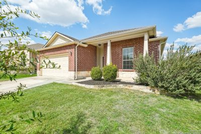 667 Trinity Mdw, House other with 3 bedrooms, 2 bathrooms and null parking in San Antonio TX | Image 1