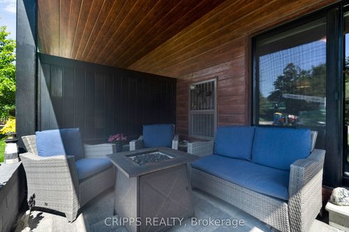 112-306 Essa Rd, Barrie, ON, L9J0H5 | Card Image