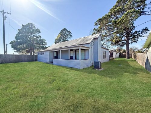 11143 N Highway 77, Lexington, TX, 78947-2517 | Card Image