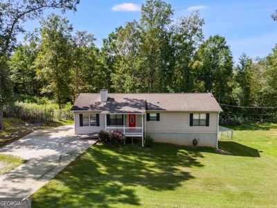 7646 Leven Drive, House other with 4 bedrooms, 2 bathrooms and 4 parking in Winston GA | Image 3