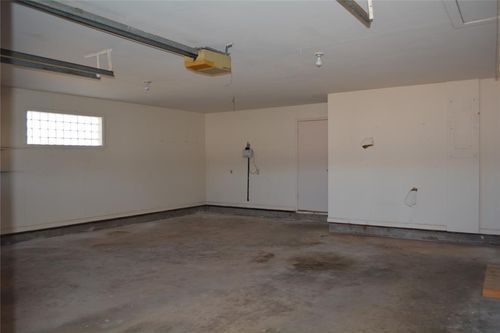 701 S Carnegie St, Carnegie, OK, 73015-9034 | Card Image