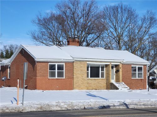 304 E Jackson St, Sullivan, IL, 61951-1618 | Card Image