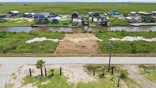 1190 Van Zant, Gilchrist, TX, 77617 | Card Image
