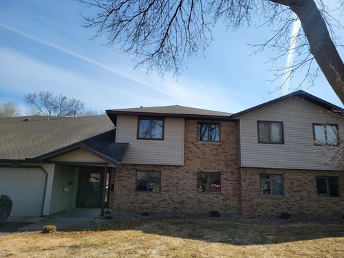 1564 14th St Se, Saint Cloud, MN, 56304-2000 | Card Image