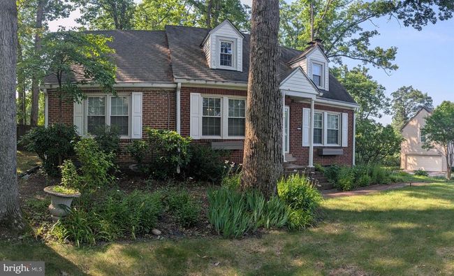 1903 Kirby Rd, House other with 3 bedrooms, 2 bathrooms and null parking in MCLEAN VA | Image 4