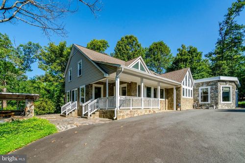 3714 Hummer Rd, Annandale, VA, 22003-1503 | Card Image